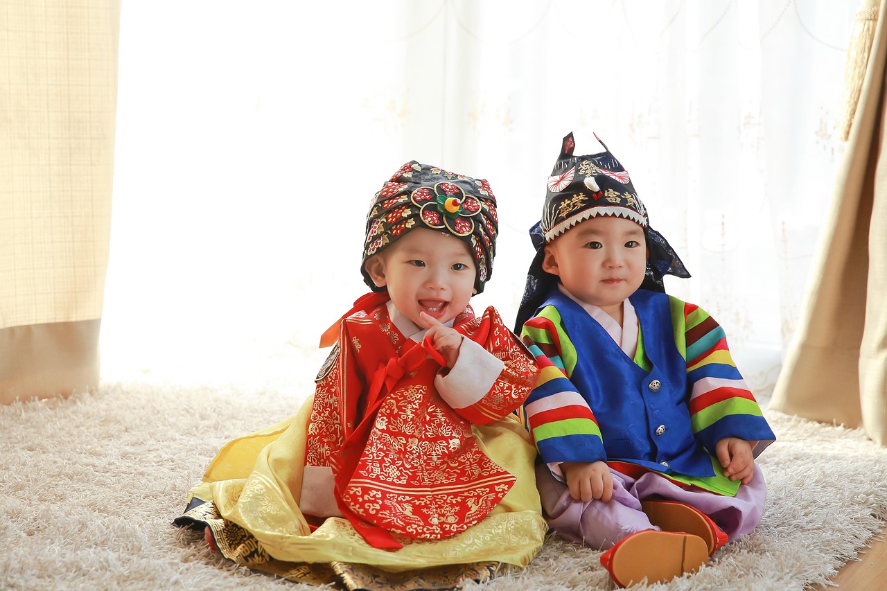 traditional-775512_1280